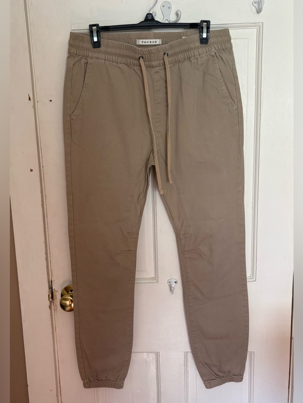PacSun Joggers size Medium